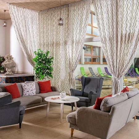 Tuenderkert Hotel Noszvaj Zewnętrze zdjęcie