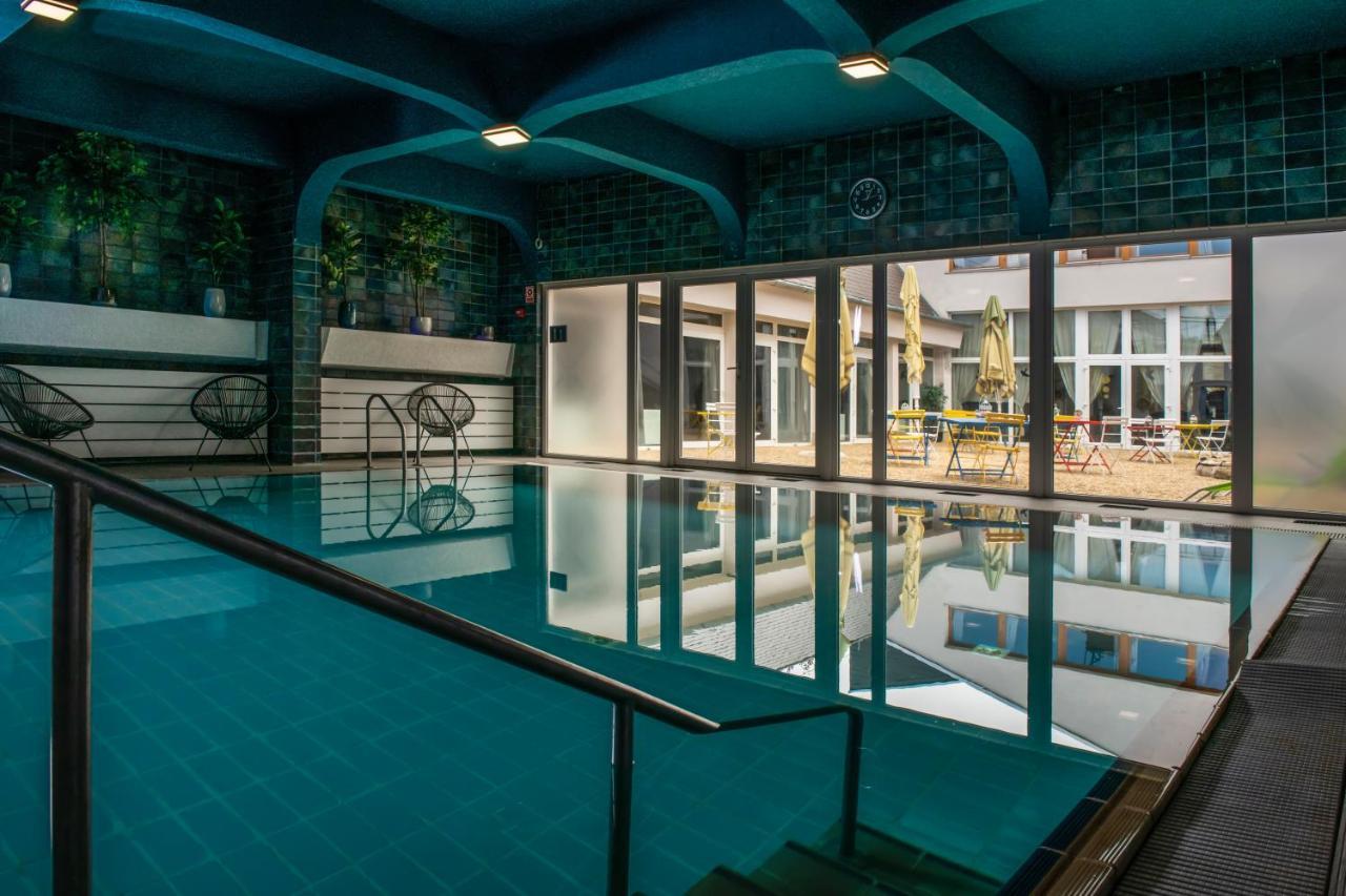 Tuenderkert Hotel Noszvaj Zewnętrze zdjęcie