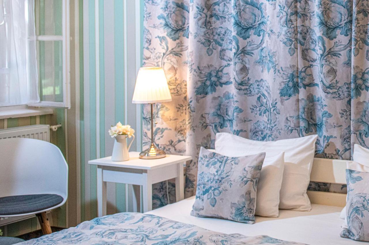 Tuenderkert Hotel Noszvaj Zewnętrze zdjęcie