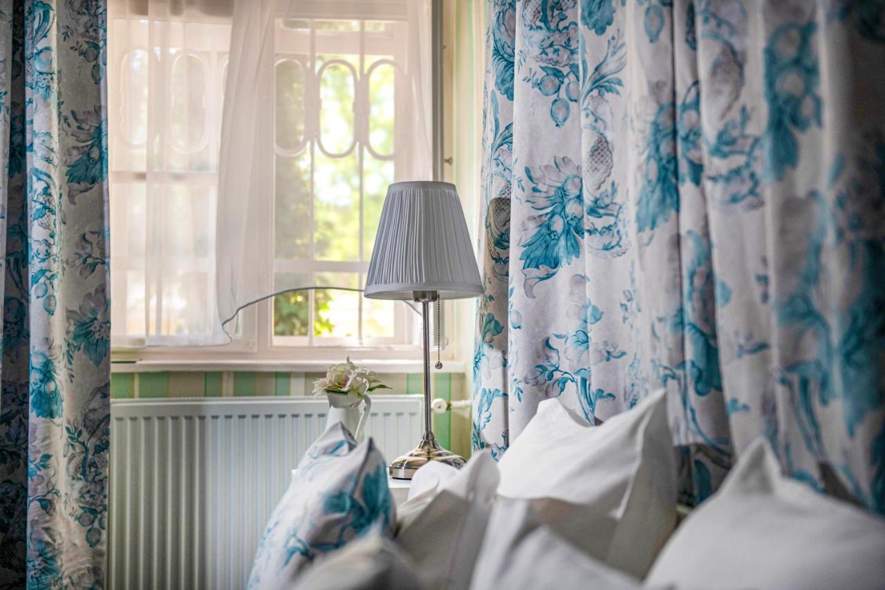 Tuenderkert Hotel Noszvaj Zewnętrze zdjęcie