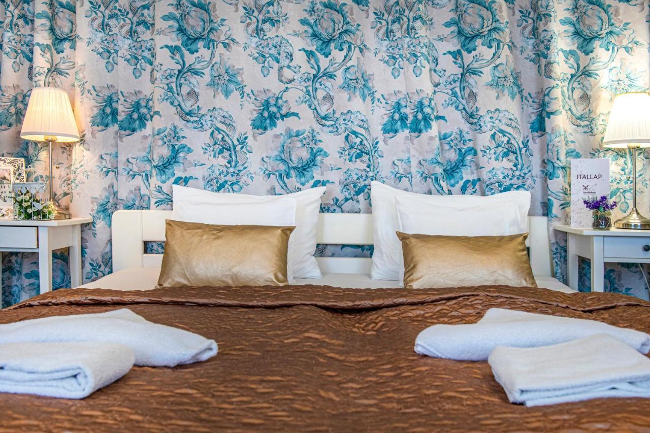 Tuenderkert Hotel Noszvaj Zewnętrze zdjęcie