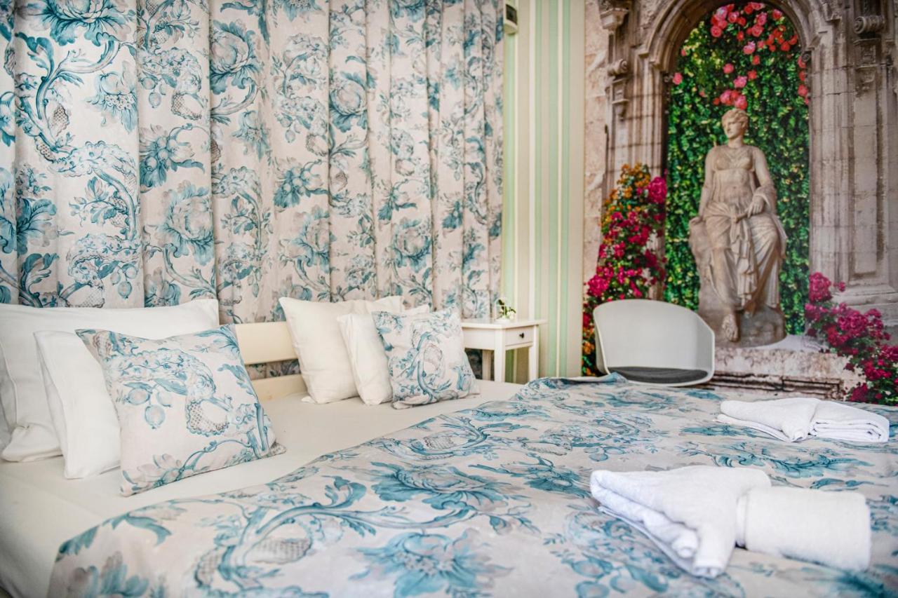 Tuenderkert Hotel Noszvaj Zewnętrze zdjęcie