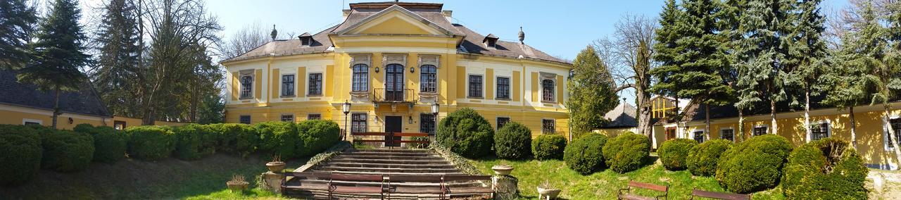 Tuenderkert Hotel Noszvaj Zewnętrze zdjęcie