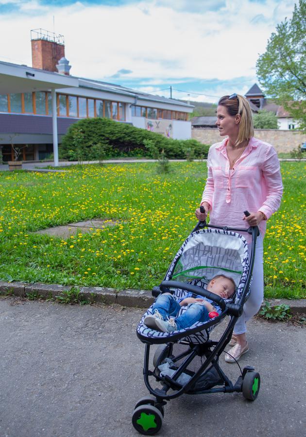 Tuenderkert Hotel Noszvaj Zewnętrze zdjęcie