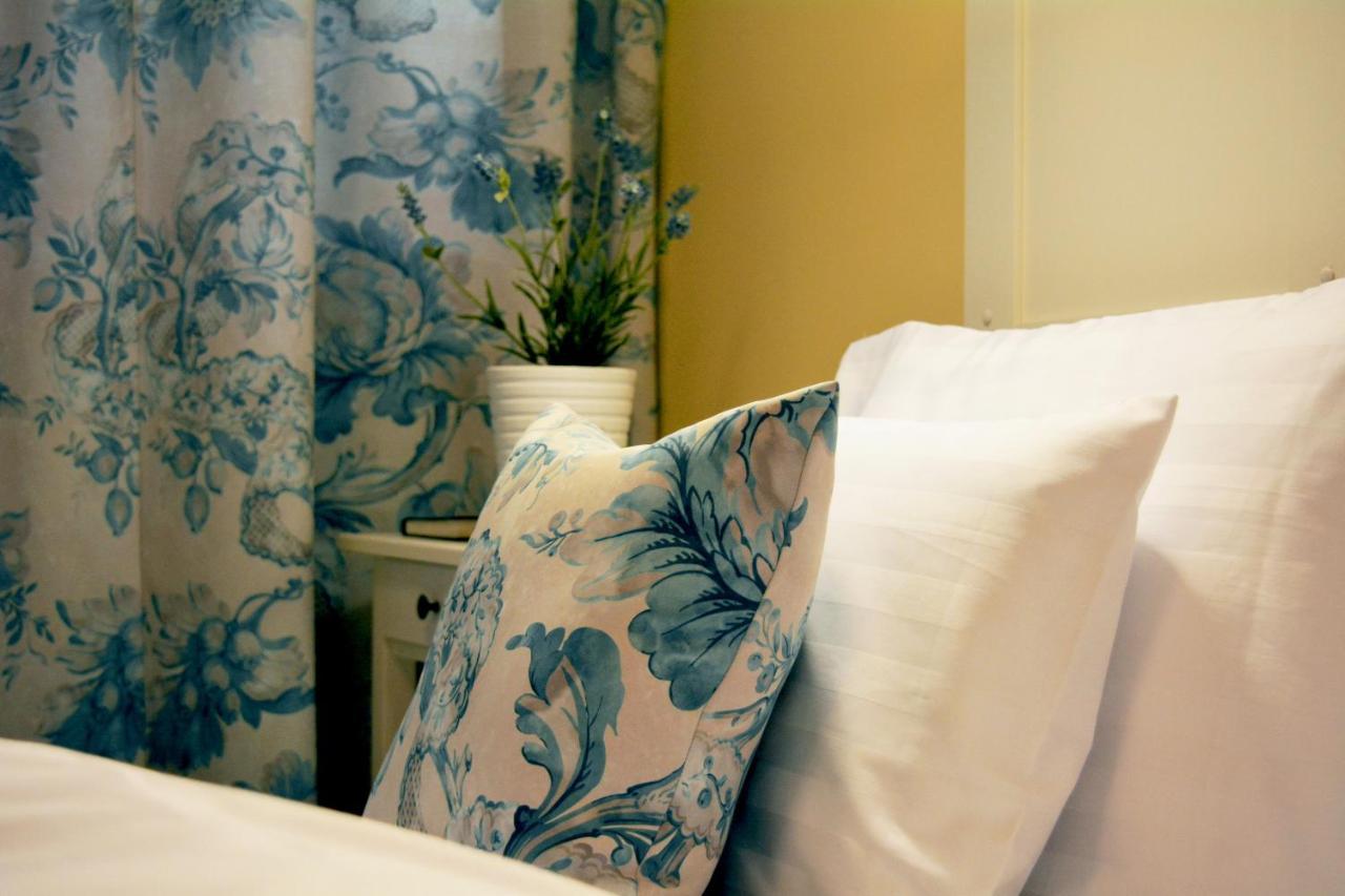 Tuenderkert Hotel Noszvaj Zewnętrze zdjęcie